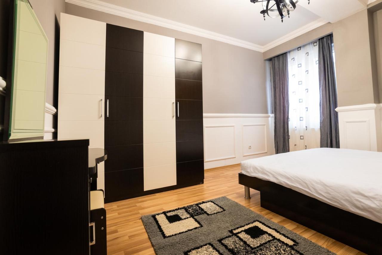 Cedartree Prishtina Apartment Prishtinë Ngoại thất bức ảnh