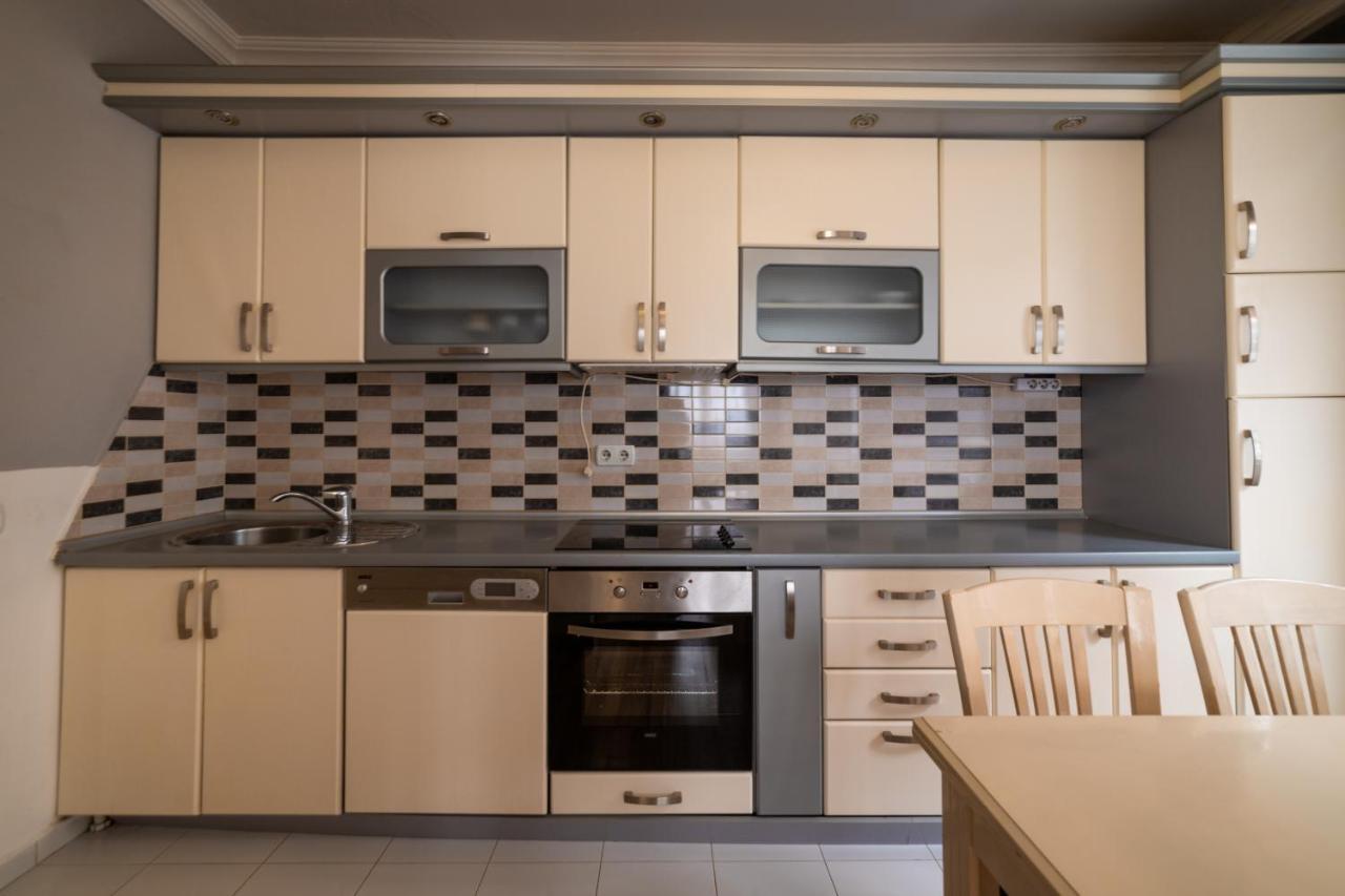 Cedartree Prishtina Apartment Prishtinë Ngoại thất bức ảnh